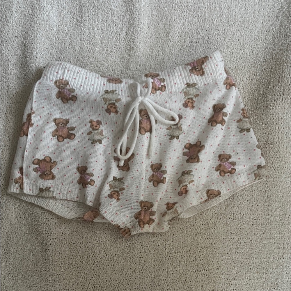 Cozy White Teddy Bear Print Women Shorts